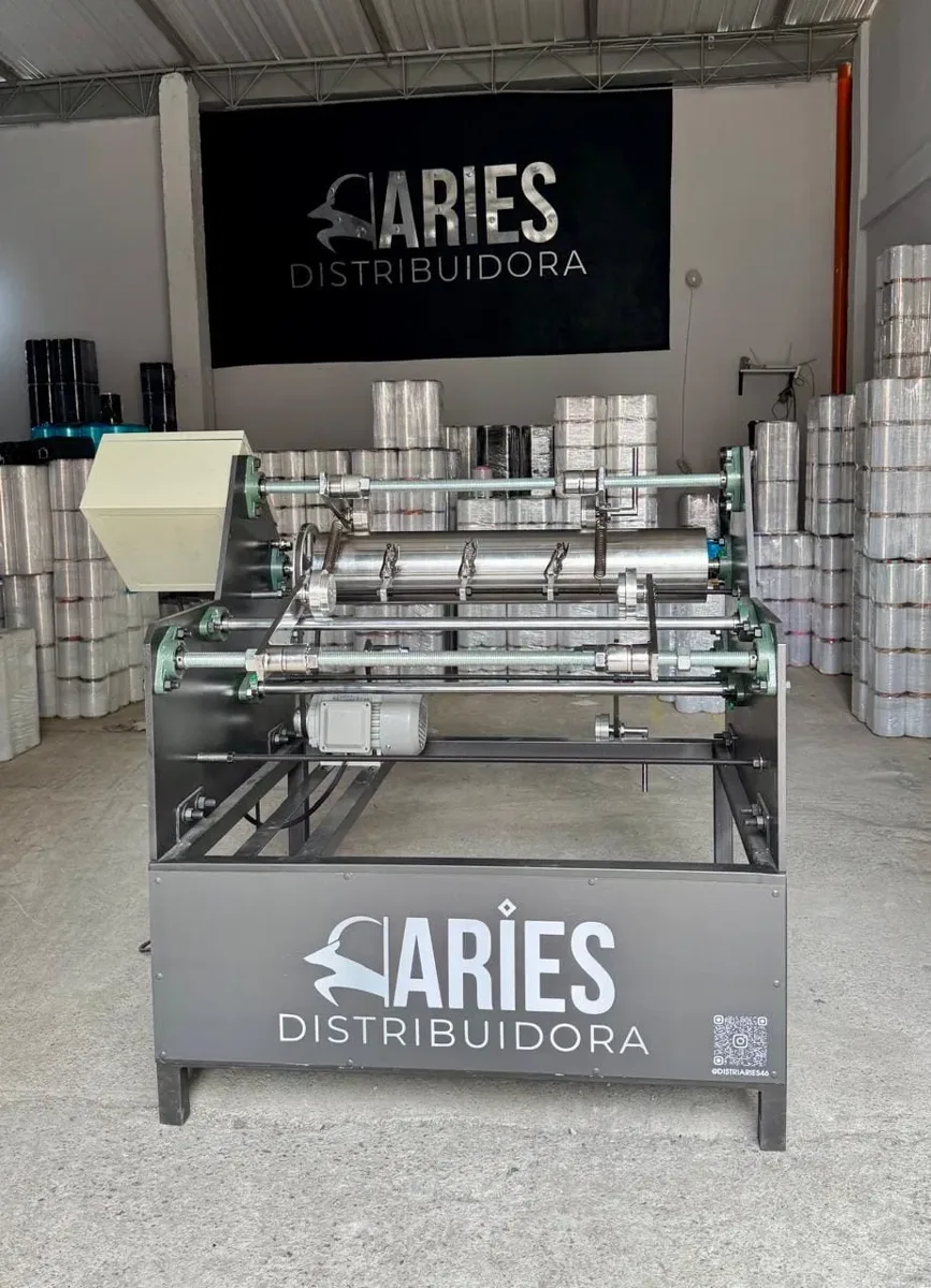 Rebobinadora de Distribuidora Aries en la planta de Bello